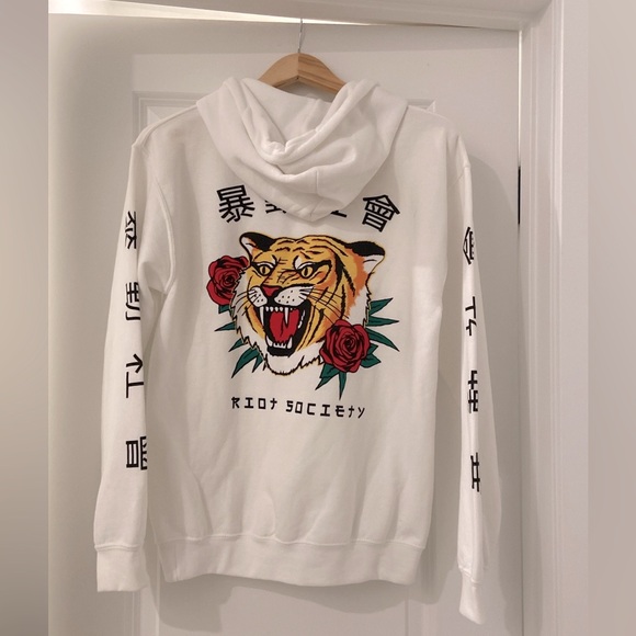 Riot Society Asian Tiger Sweatshirt - Picture 1 of 6